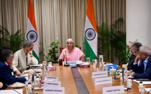 অর্থমন্ত্রী নির্মলা সীতারামন আজ নতুন দিল্লিতে ১১ তম প্রাক বাজেট আলোচনা সভায় সভাপতিত্ব করেন