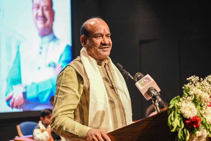 सामूहिक प्रयासों के बिना विकसित देश बनाने का सपना पूरा नहीं हो सकता: लोकसभा अध्‍यक्ष