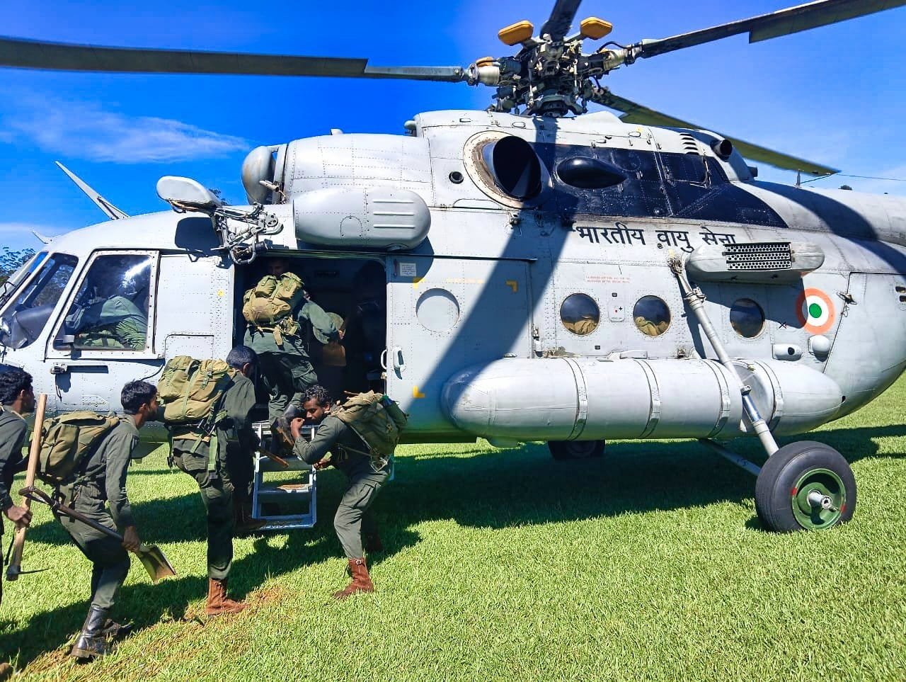 24 Stranded Passengers, 3 Critically Injured Rescued by IAF in Sri Lanka