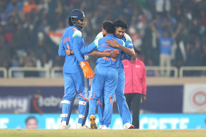 India Beat South Africa by 17 Runs in ODI Series Opener at Ranchi
