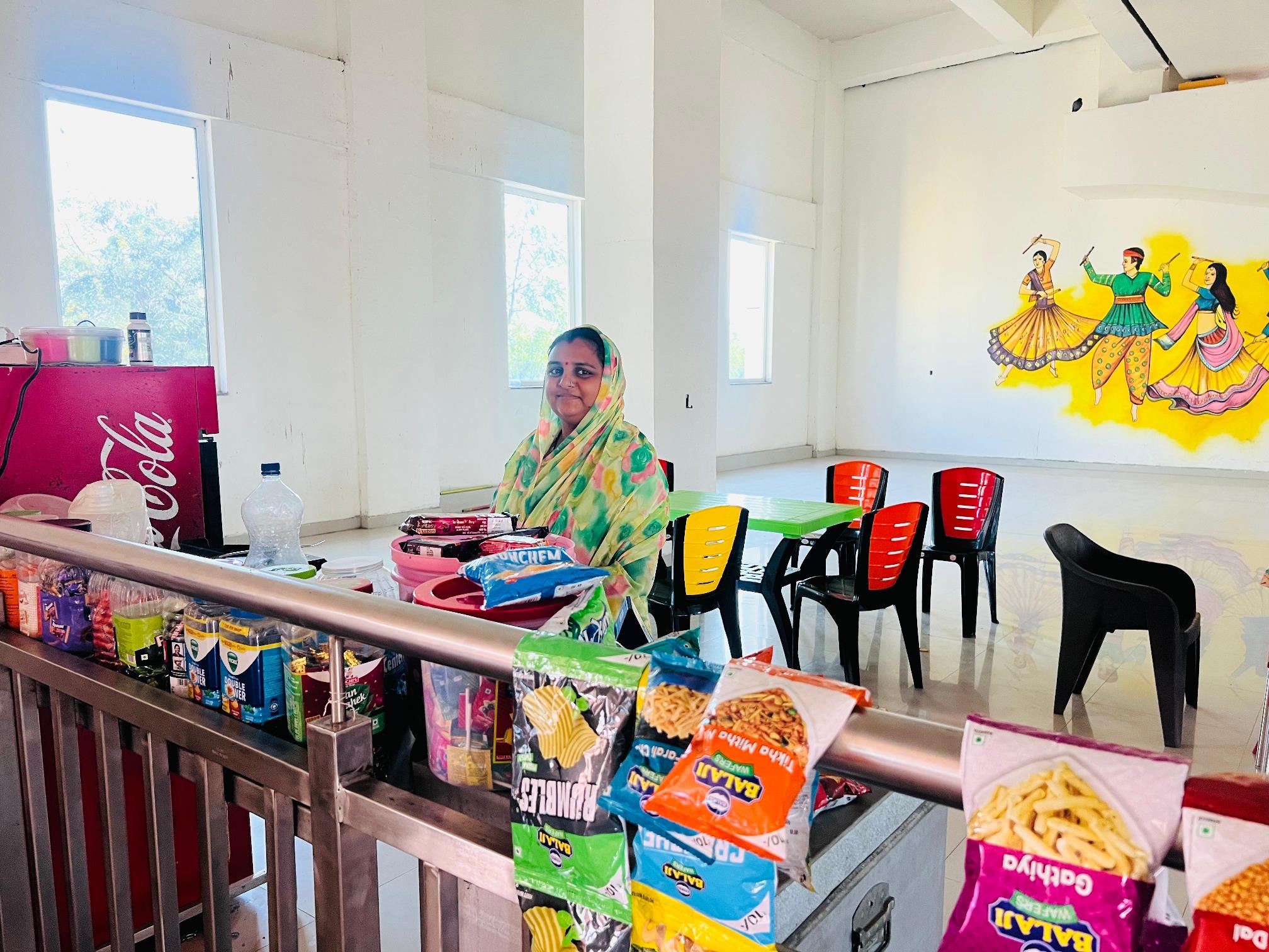 ગાંધીનગર મેટ્રો સ્ટેશન ખાતે સંચાલિત ‘મંગલમ કેન્ટીન’ એ મહિલા સ્વ-રોજગારનું ઝળહળતું ઉદાહરણ પૂરું પાડ્યું