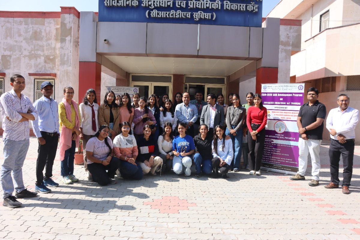 CSIR signed a MoU with NICDC to strenghthen Aatmanirbhar Bharat initiative