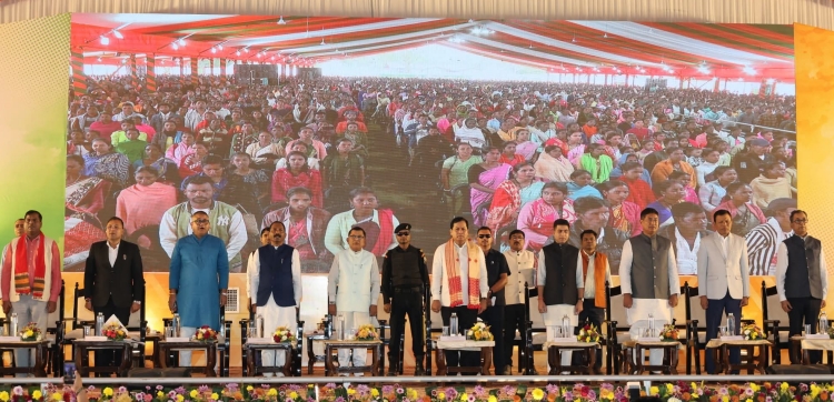 শ্ৰমিকসকলৰ কল্যাণৰ বাবে সজাগতাপূর্ণ পৰিৱেশ সৃষ্টিৰ লক্ষ্যৰে সমগ্ৰ ৰাজ্যতে শ্রমিক কল্যাণ দিৱস পালন