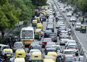 राजधानी में बीएस-III, बीएस-II और बीएस-I वाले सभी वाणिज्यिक माल वाहनों का प्रवेश कल से प्रतिबंधित रहेगा