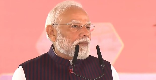 চত্তিশগড়কে ধৰি দেশৰ আন প্ৰান্ত মাওবাদীৰ হিংসাত্মক ঘটনাৰ পৰা মুক্ত হ’বলৈ আৰু বেছিদিন নাইঃ প্ৰধানমন্ত্ৰী মোদী