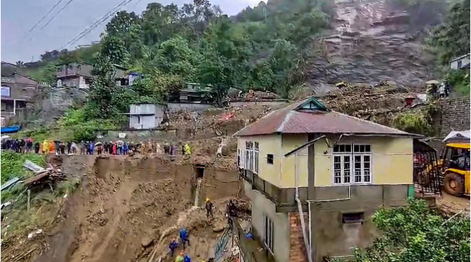 केन्‍या: भारी बारिश से भूस्‍खलन में 21 की मौत, 30 लापता