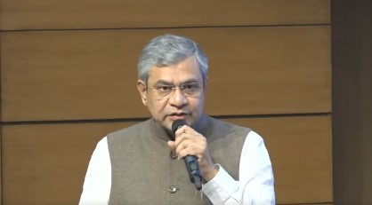 केंद्रीय मंत्रिमंडल ने दिल्ली में कार विस्फोट से जुड़े आतंकवादी हमले की निंदा की