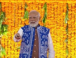 প্রধানমন্ত্ৰী নৰেন্দ্ৰ মোদীয়ে ভার্চুৱেলী মণিপুৰৰ কাংপোকপী জিলাৰ ছংপেজং গাঁৱৰ একলব্য আদৰ্শ আৱাসিক বিদ্যালয়ৰ আধাৰশিলা স্থাপন