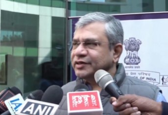 देश के लोकतंत्र में प्रेस की अहम भूमिका : प्रसारण मंत्री अश्विनी वैष्‍णव