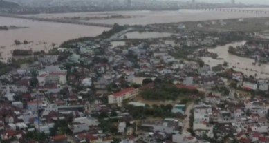 Over 40 Killed as Torrential Rain, Floods and Landslides Hit Central Vietnam