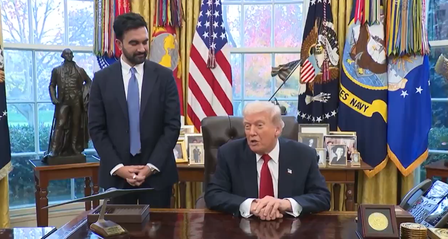 अमरीका: राष्ट्रपति डॉनल्ड ट्रम्प ने व्हाइट हाउस में न्यूयॉर्क शहर के नवनिर्वाचित मेयर ज़ोहरान ममदानी से मुलाकात की