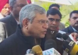 Union Minister Ashwini Vaishnav Inaugurates Semiconductor Labs at SCL Mohali, Eyes Major Global Role for India