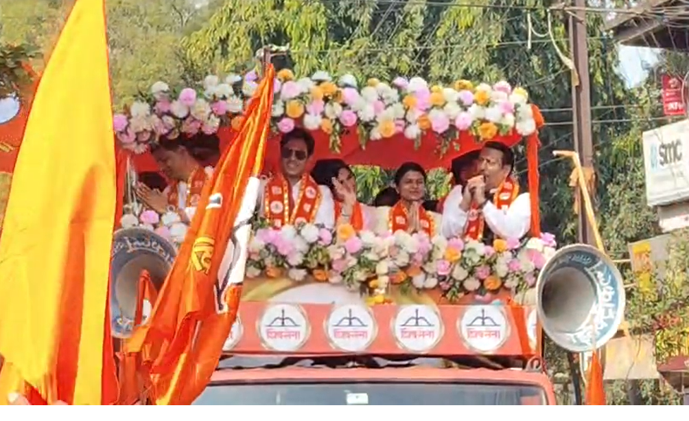 राज्यातल्या नगरपरिषदा आणि नगरपंचायतींच्या निवडणुकीच्या प्रचाराला जोर