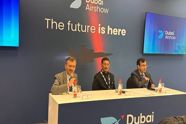 India Showcases Defence Manufacturing Opportunities at Dubai Airshow 2025 Roundtable