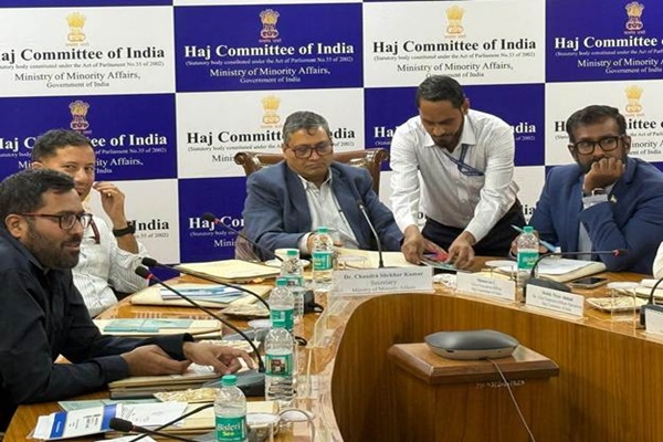 Haj Committee discusses improving pilgrim experience for Haj-2026 in Mumbai