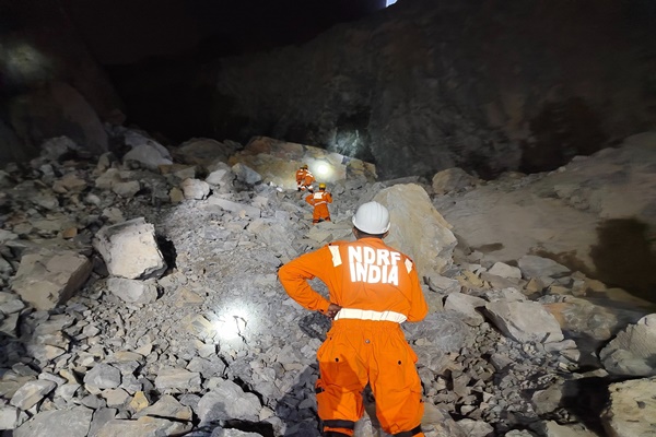 Rescue Underway in UP’s Sonbhadra Mine Collapse, Dozen Workers Feared Trapped