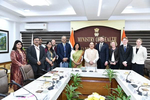 কেন্দ্রীয় স্বাস্থ্যমন্ত্রী জগৎ প্রকাশ নাড্ডা আজ নরওয়ের স্বাস্থ্যমন্ত্রী জন ক্রিশ্চিয়ন ভেসত্রি’র সঙ্গে নতুন দিল্লীতে এক বৈঠকে মিলিত হন