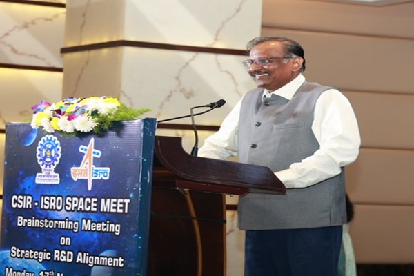 CSIR, ISRO Hold Bengaluru Brainstorming Session to Boost Gaganyaan & Chandrayaan-4 Collaboration