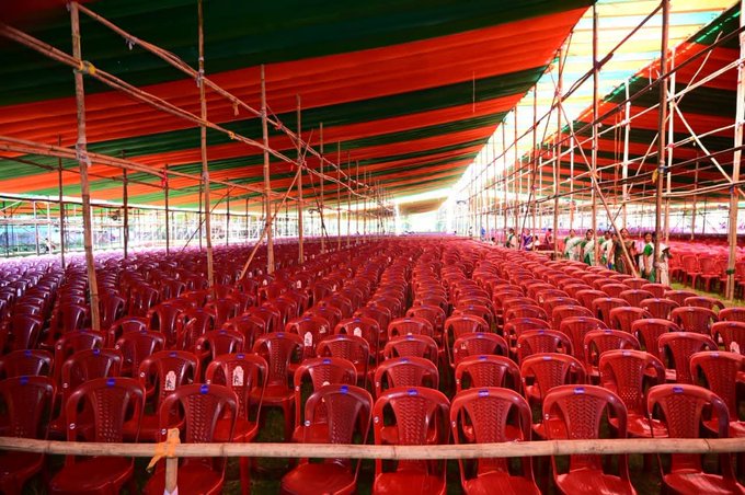 ধেমাজিত আজি মুখ্যমন্ত্রীৰ মহিলা উদ্যমিতা আঁচনিৰ নিৰ্বাচিত হিতাধিকাৰীক চেক প্রদান