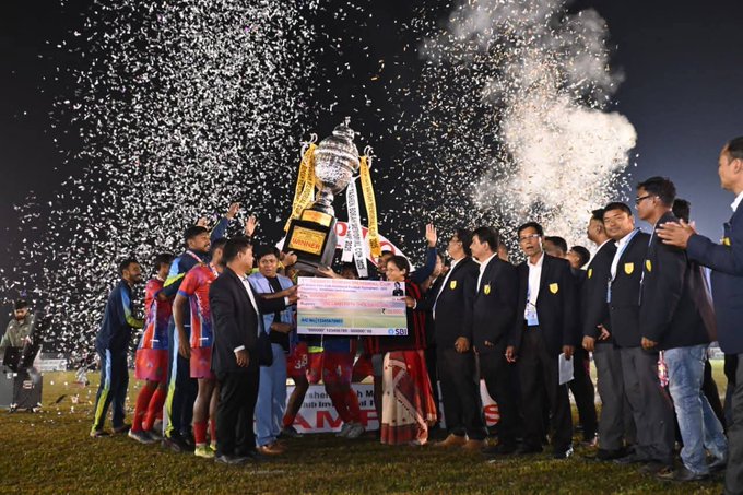 টছেন বৰা সোঁৱৰণী প্ৰথম বার্ষিক ফুটবল প্রতিযোগিতাত উত্তৰ-পূব সীমান্ত ৰে’লৱে দলৰ খিতাপ অৰ্জন