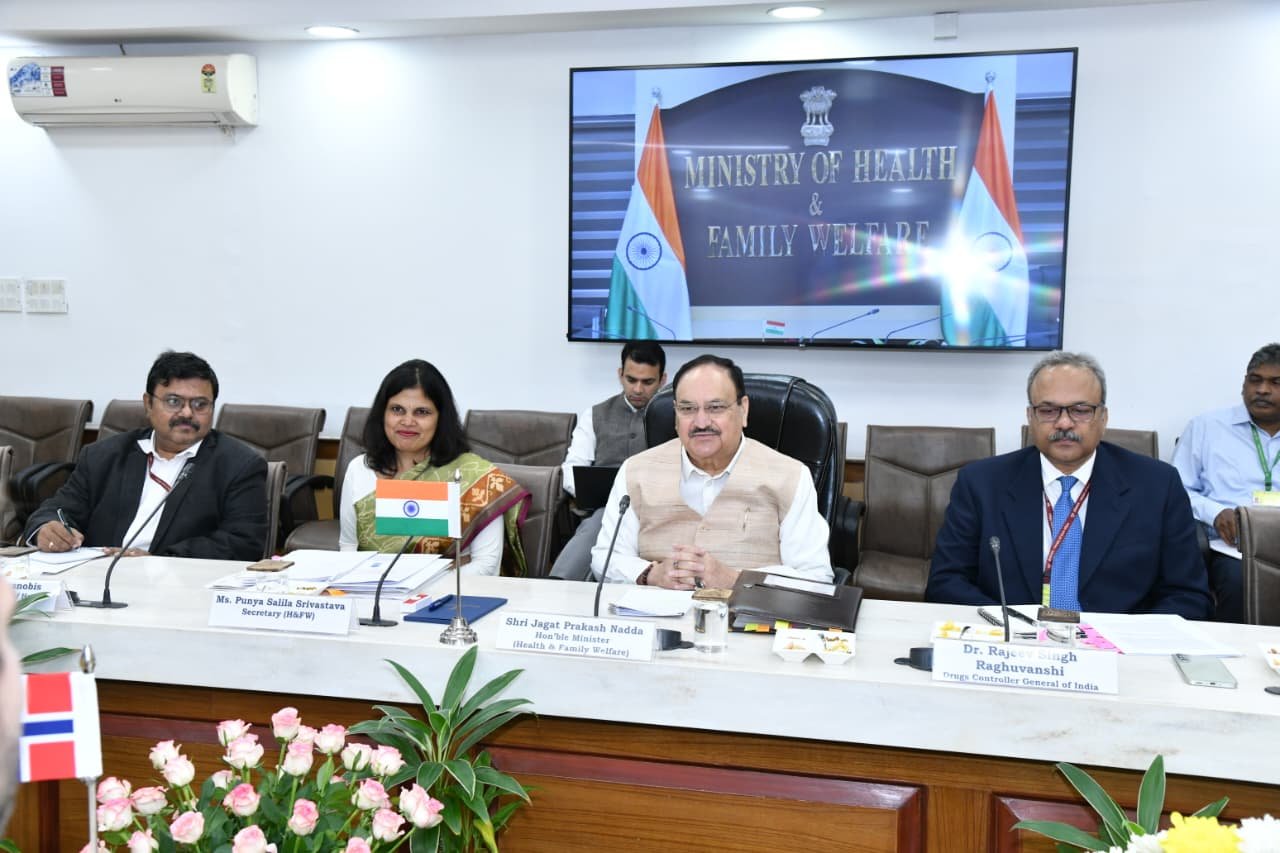 নৰৱে’ৰ স্বাস্থ্য মন্ত্ৰী জেন ক্রিষ্টিয়ান ভেষ্ট্রেক সাক্ষাৎ কেন্দ্রীয় স্বাস্থ্য মন্ত্রী জে পি নাড্ডাৰ