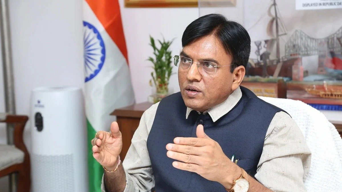 Union Minister Mansukh Mandaviya Leads Indian Delegation to World Summit for Social Development in Doha