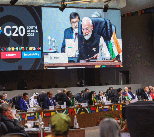 প্রধানমন্ত্রী নরেন্দ্র মোদী বলেছেন, বিশ্ব উন্নয়নের মানদন্ডের পুনর্মূল্যায়ণ এবং অন্তর্ভুক্তিমূলক ও সুস্থায়ী উন্নয়নকে অগ্রাধিকার দেওয়ার এখনই সঠিক সময়।