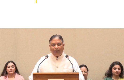 राज्यसभा के सभापति सीपी राधाकृष्णन ने दिलाई सतपाल शर्मा को शपथ