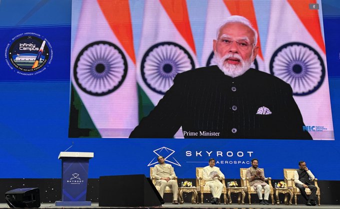 सरकार परमाणु क्षेत्र को निजी कम्‍पनियों के लिए खोलने की दिशा में आगे बढ़ रही है: प्रधानमंत्री मोदी