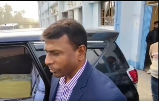 পশ্চিমবঙ্গের দক্ষিণ ২৪ পরগনার মগরাহাট ১ ব্লকের শিরাকোল যুধিষ্ঠির ননিলাল হাইস্কুলে শুনানি কেন্দ্রে গতকাল  নির্বাচন কমিশন নিযুক্ত পর্যবেক্ষক সি.মুরুগানকে ঘিরে বিক্ষোভের ঘটনায় এসআইআর প্রক্রিয়ার শুনানি পর্ব ব্যাহত হয়। 