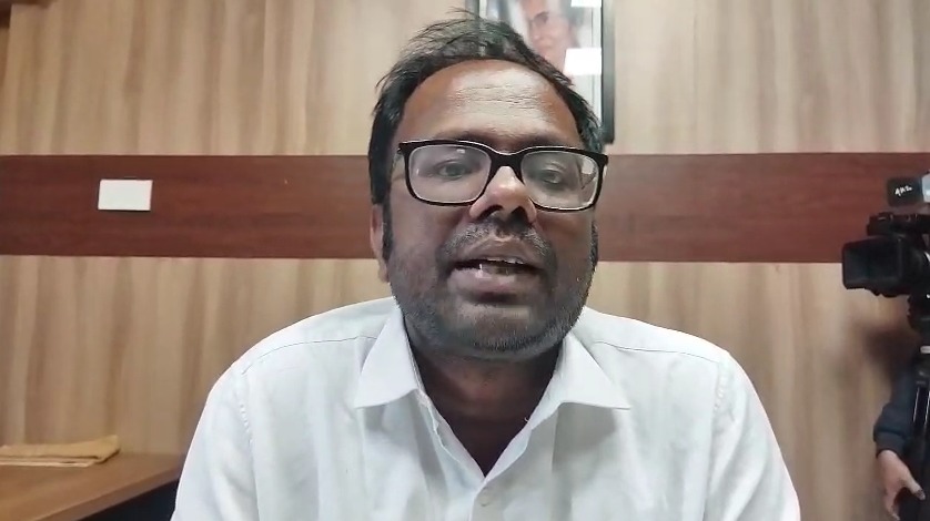 রাজ্য থেকে দেশের বিভিন্ন জায়গায় কাজ করতে যাওয়া শ্রমিকরা কোন সমস্যায় পড়লে, তাদের জন্য হেল্প লাইন চালু করেছে রাজ্য সরকার।