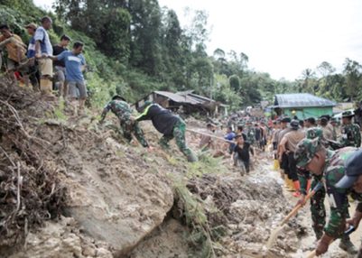Indonesia floods death toll rises to 442, 402 remain missing 
