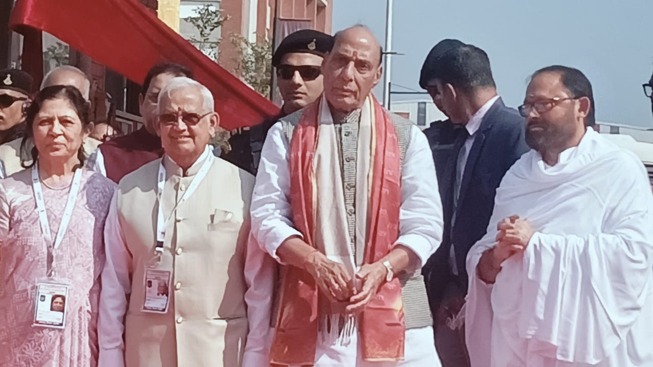 સંરક્ષણ મંત્રી રાજનાથસિંહ રાજ્યની મુલાકાતે..