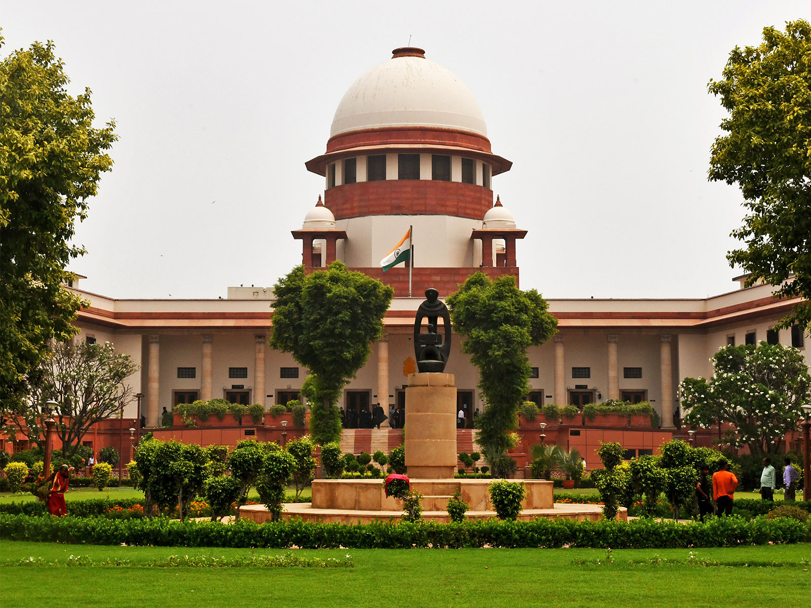 SC refuses pleas to extend ‘6-month deadline’ for Waqf properties registration