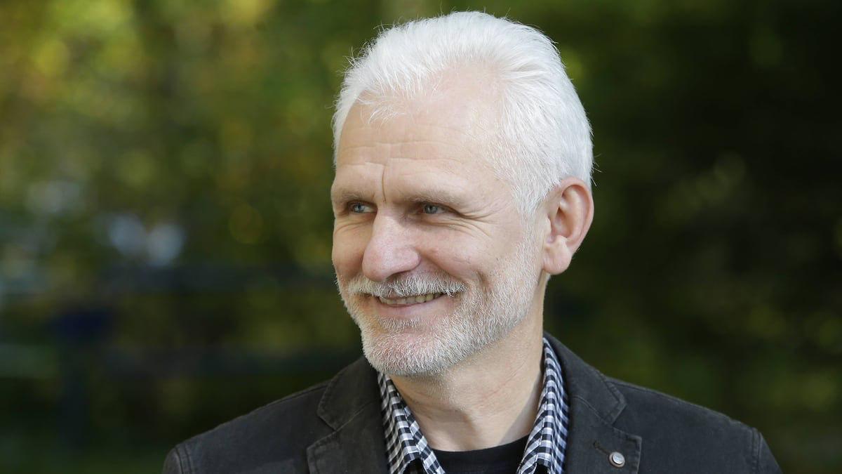 Belarus Releases Nobel Laureate Ales Bialiatski and Opposition Leader Maria Kolesnikova