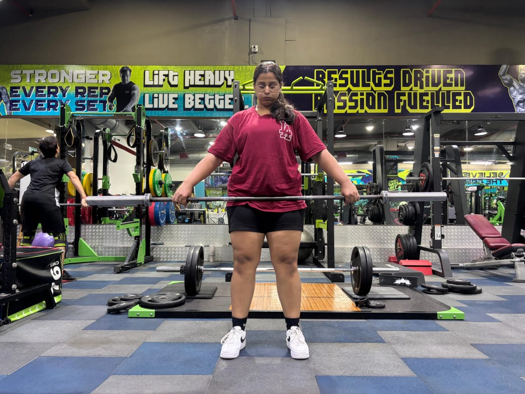 વડોદરાનાં 17 વર્ષનાં ખેલાડી આસ્મા ઝાબુવાલા SGFI-ની વૅઇટલિફ્ટીંગ સ્પર્ધામાં પદાર્પણ કરશે.