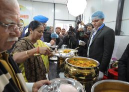 Atal Canteen Launched in Delhi; Meals Available for ₹5