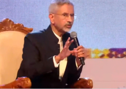 EAM Jaishankar delivers lecture on theme ‘From Diplomacy to Discourse’ at Pune Book Festival