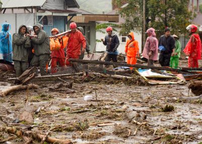 Cyclone-Driven Floods in Indonesia Claim 908 Lives, Over 400 Missing