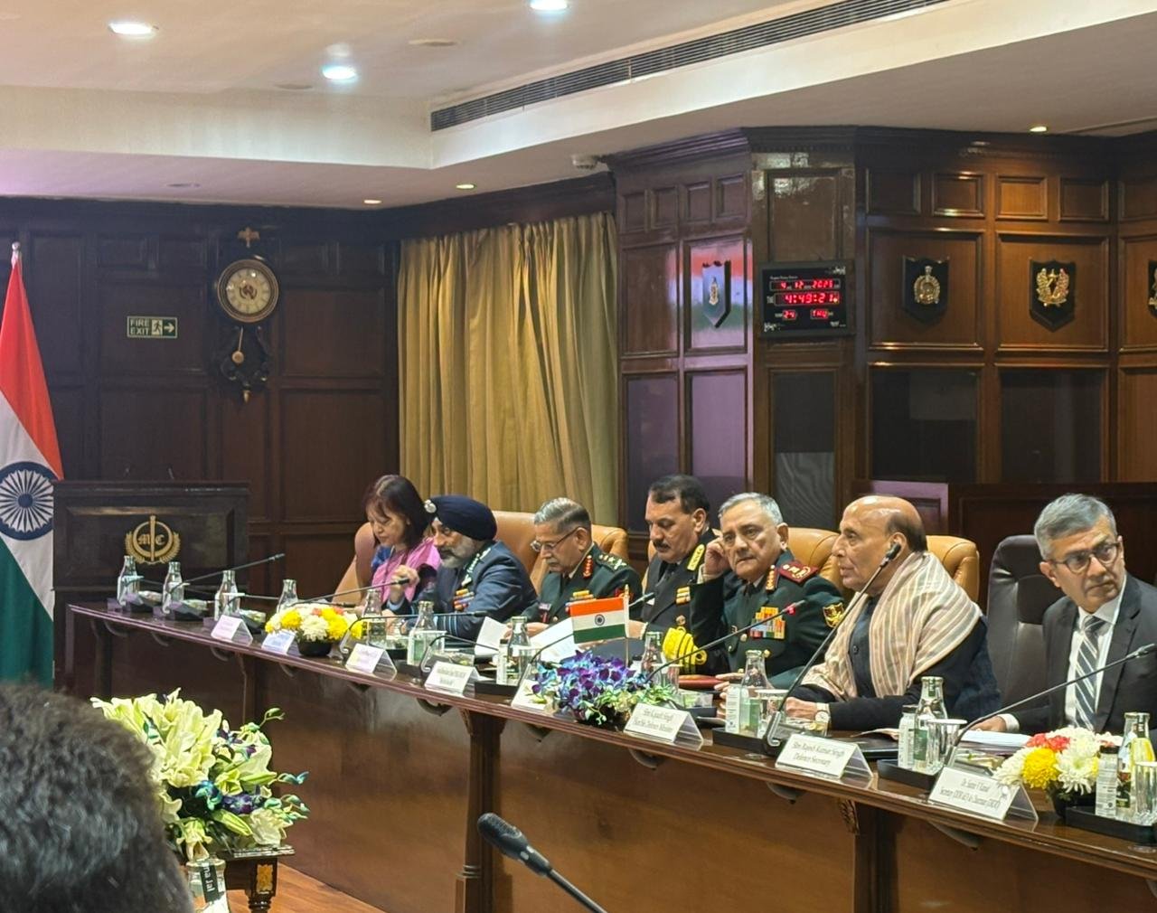 સંરક્ષણ મંત્રી રાજનાથ સિંઘે રશિયાને ભારતનું સમય પરિક્ષિત વિશેષ અને વ્યૂહાત્મક ભાગીદાર ગણાવ્યું.