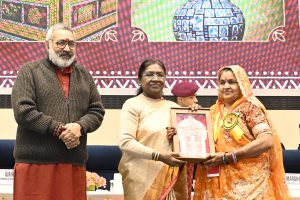 President Droupadi Murmu confers National Handicrafts Awards in New Delhi
