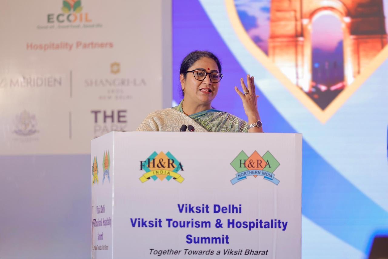 विकसित दिल्ली, विकसित पर्यटन और आतिथ्य शिखर सम्मेलन में शामिल हुई मुख्‍यमंत्री रेखा गुप्ता
