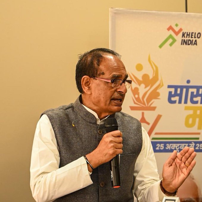 नकली बीजों और उर्वरकों की बिक्री रोकने के लिए सख्त कानून लाने की तैयारी: कृषि मंत्री शिवराज सिंह चौहान