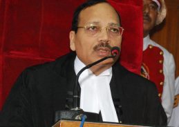 প্রধান বিচারপতি সূর্যকান্ত বলেছেন, প্রযুক্তি মানুষের বিচারবোধকে সমৃদ্ধ করতে পারে কিন্তু কখনোই তার বিকল্প হতে পারে না