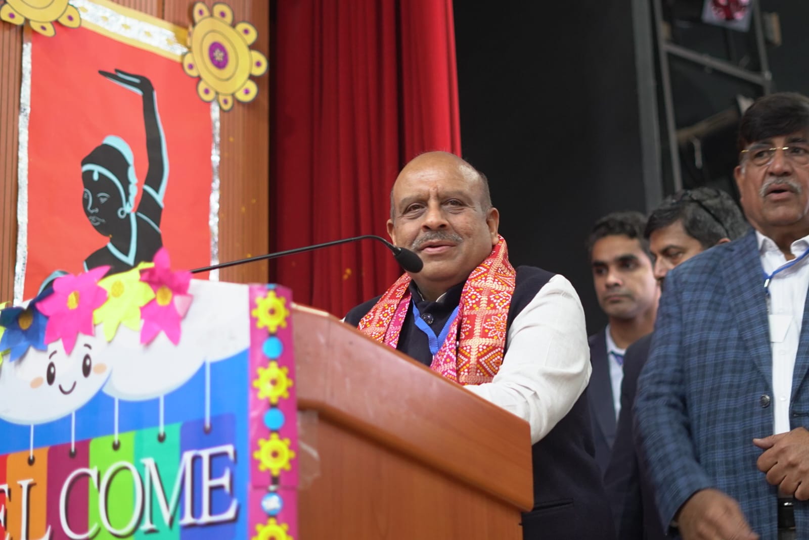 जीवन का सबसे महत्वपूर्ण और निर्माणकारी काल विद्यालयी वर्ष होते हैं: दिल्ली विधानसभा अध्यक्ष विजेन्द्र गुप्ता