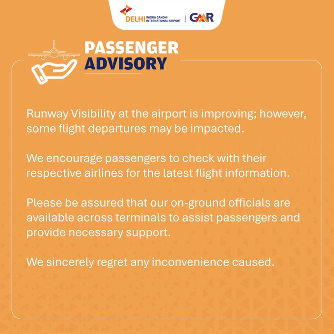 ঘন কুয়াশার জেরে দিল্লি বিমানবন্দরে উড়ান চলাচল বর্তমানে ক্যাটেগরি থ্রি অধীনে নিয়ন্ত্রিত হচ্ছে