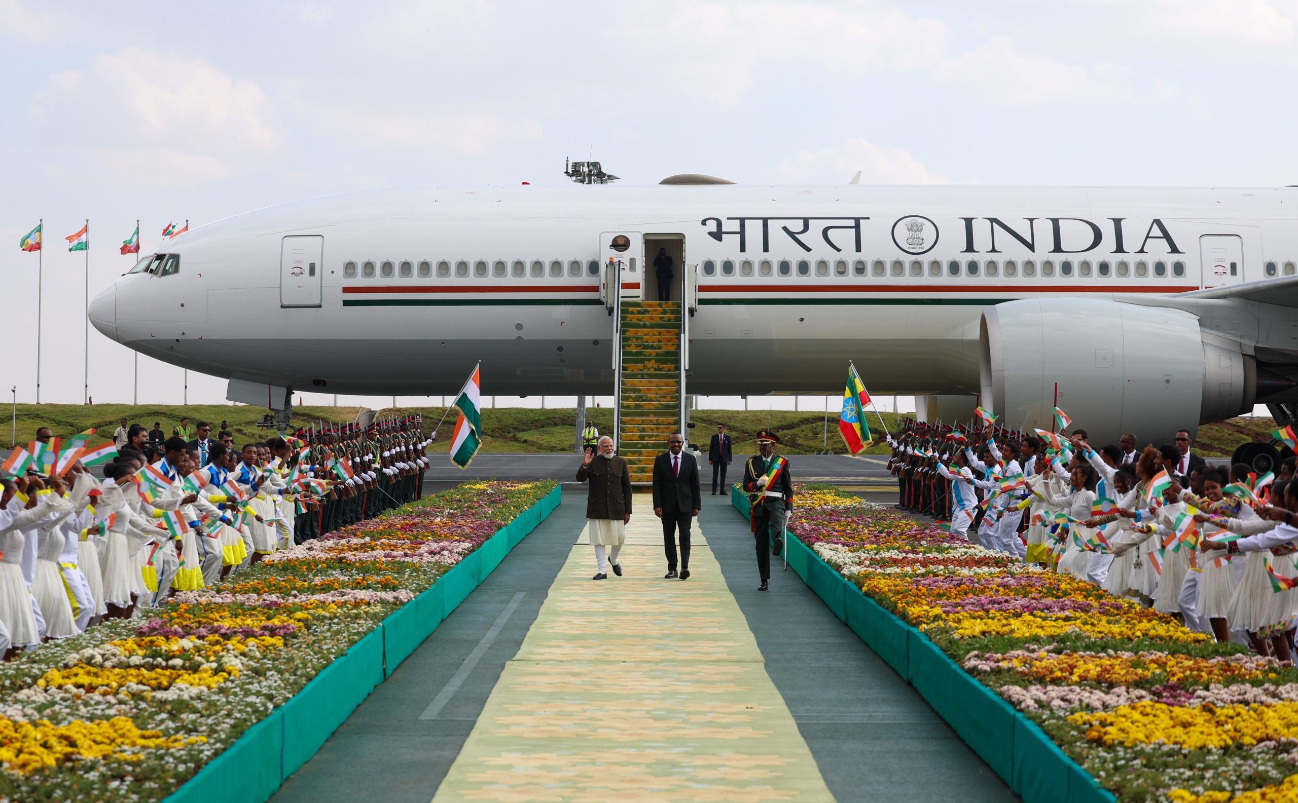 दो दिन की यात्रा पर इथियोपिया पहुंचे प्रधानमंत्री मोदी, दोनों देशों ने तीन एमओयू पर किए हस्ताक्षर