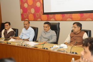 આગામી મહાશિવરાત્રિ પર્વ અંતર્ગત જૂનાગઢના મેળાના આયોજન અંગે નાયબ મુખ્યમંત્રી હર્ષ સંઘવીની અધ્યક્ષતામાં બેઠક યોજાઇ