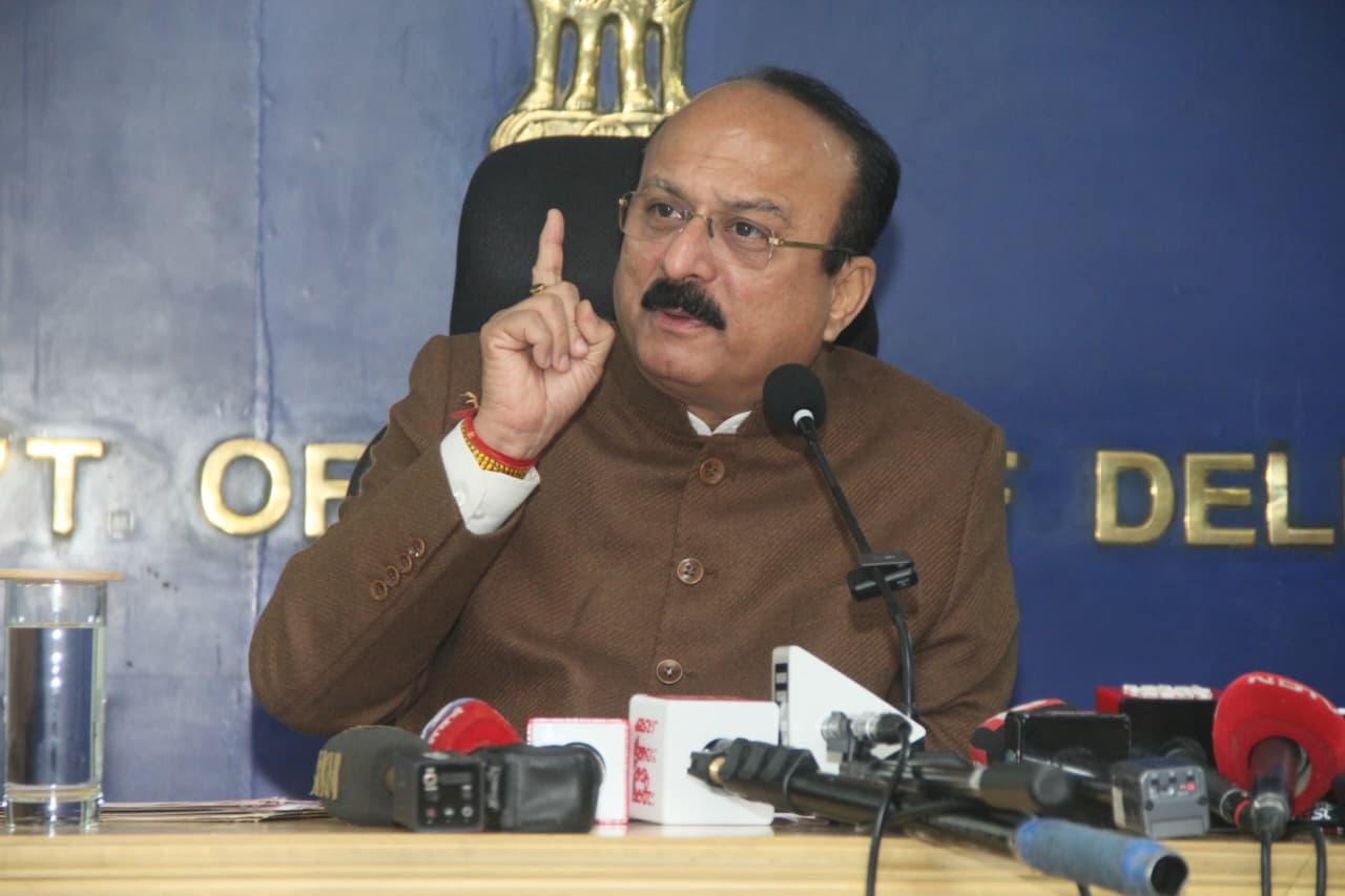 Delhi government to install air purifiers in 10,000 school classrooms