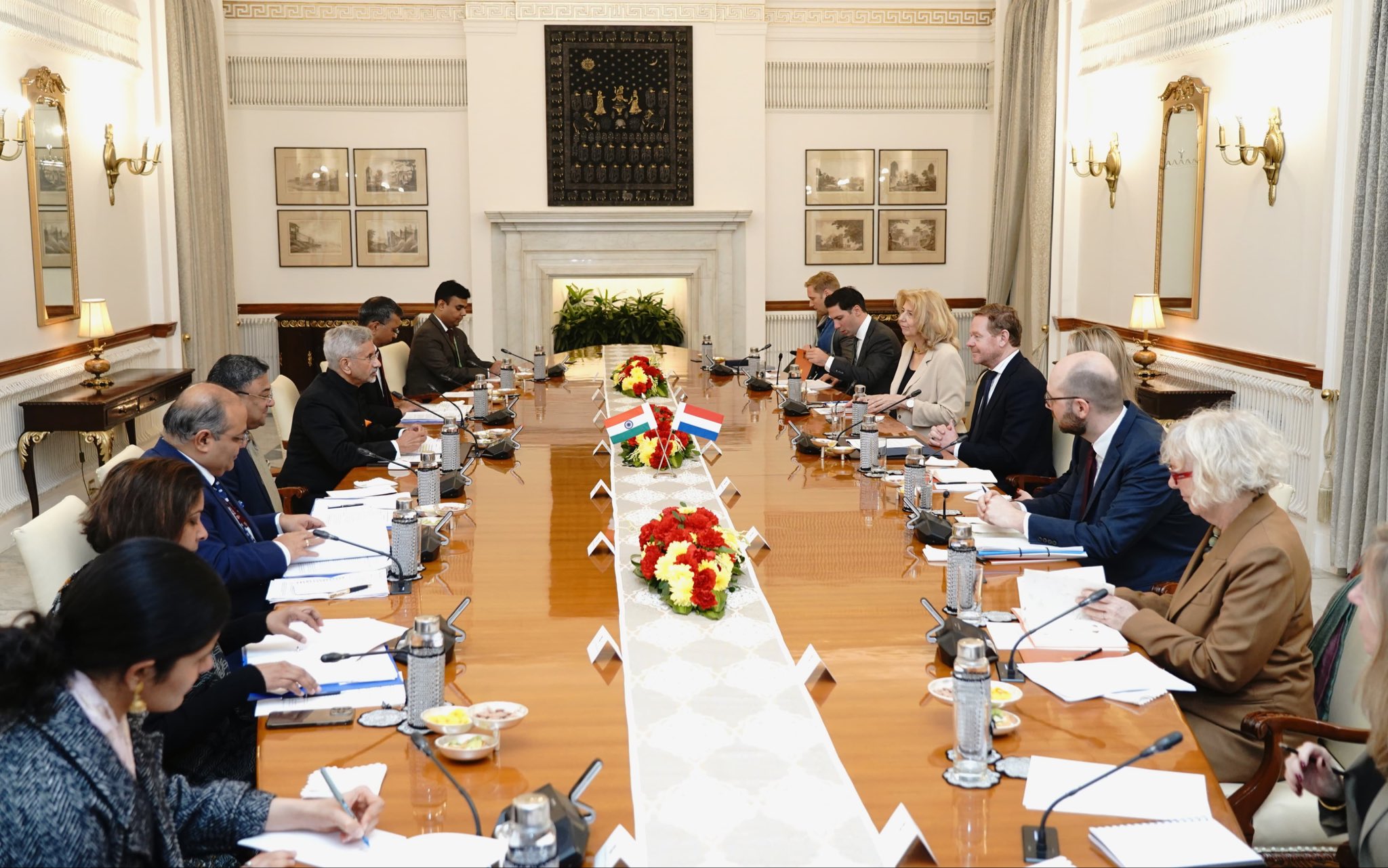 અમદાવાદના લોથલમાં રાષ્ટ્રીય સમુદ્રી વિરાસત સંકુલ પર સહકાર માટે ભારત અને નેધરલૅન્ડ્સ વચ્ચે સમજૂતી કરાર થયા